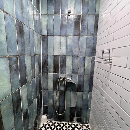 3 Story 5 Bedroom With Terrace By Tram * Istambul
